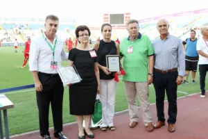  Μεταθανάτια τιμή στον Δημήτρη Χριστόφια (φώτος)