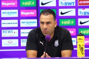 ΣΩΦΡΟΝΗΣ/"Δεν πρέπει να δείξουμε φόβο"- ΧΑΜΠΟΣ/"Θα τα δώσουμε όλα" (φώτος)
