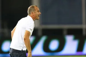 Πρώτο τρίποντο... με Κάρλος και Αβραάμ! (φώτος)