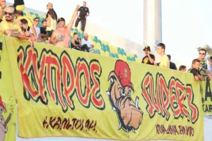 ΠΑΛΕΨΕ αλλά... ΑΠΟΚΛΕΙΣΜΟΣ από τα 11 βήματα (Φώτος)
