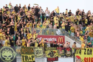 ΠΑΛΕΨΕ αλλά... ΑΠΟΚΛΕΙΣΜΟΣ από τα 11 βήματα (Φώτος)