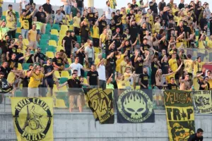 ΠΑΛΕΨΕ αλλά... ΑΠΟΚΛΕΙΣΜΟΣ από τα 11 βήματα (Φώτος)