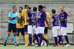 ΠΑΛΕΨΕ αλλά... ΑΠΟΚΛΕΙΣΜΟΣ από τα 11 βήματα (Φώτος)