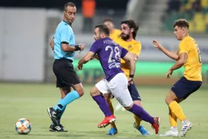 ΠΑΛΕΨΕ αλλά... ΑΠΟΚΛΕΙΣΜΟΣ από τα 11 βήματα (Φώτος)