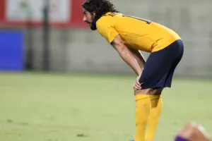 ΠΑΛΕΨΕ αλλά... ΑΠΟΚΛΕΙΣΜΟΣ από τα 11 βήματα (Φώτος)