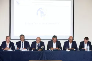 Πλάνο 5ετίας...σε πέντε πυλώνες 