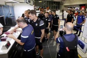 Check-in για Αζερμπαϊτζάν (φώτος)
