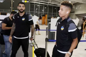 Check-in για Αζερμπαϊτζάν (φώτος)