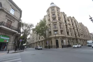 ΑΡΓΙΑ στο Μπακού/ΦΩΤΟΡΕΠΟΡΤΑΖ