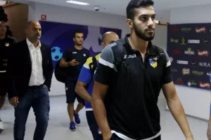 Στο γήπεδο η αποστολή του ΑΠΟΕΛ/ΦΩΤΟΣ