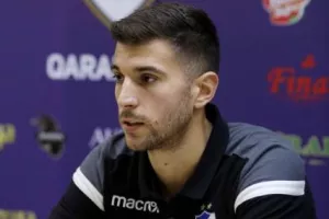 ΔΗΛΩΣΕΙΣ ΝΤΟΛ: "Οι παίκτες μου το θέλουν, μπορούμε να τα καταφέρουμε"