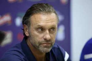 ΔΗΛΩΣΕΙΣ ΝΤΟΛ: "Οι παίκτες μου το θέλουν, μπορούμε να τα καταφέρουμε"