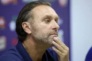 ΔΗΛΩΣΕΙΣ ΝΤΟΛ: "Οι παίκτες μου το θέλουν, μπορούμε να τα καταφέρουμε"