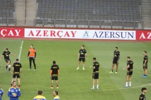 (ΦΩΤΟΣ) ΕΤΟΙΜΟ το ΑΠΟΕΛ - Ολοκληρώθηκε η προπόνηση 