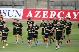 (ΦΩΤΟΣ) ΕΤΟΙΜΟ το ΑΠΟΕΛ - Ολοκληρώθηκε η προπόνηση 
