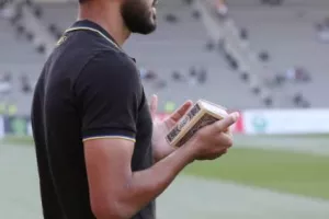 ΘΡΥΛΙΚΗ πρόκριση και ξανά ΟΜΙΛΟΥΣ!! (φώτος)
