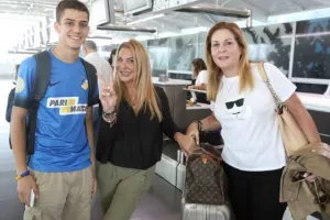 ΑΠΟΕΛ/ "Πέταξε" για Ολλανδία (Φώτος)