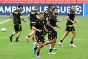 (ΦΩΤΟΣ) Προπόνηση στο Γιόχαν Κρόιφ Αρένα 
