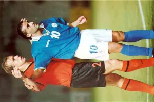 Άλλος Ιωάννου και Φαν Ντερ Σαρ… αλλιώς 