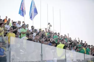 ΠΟΤΕ δεν είναι αργά/ΒΟΗΘΗΣΤΕ τις ομάδες μας