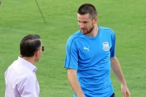 ΑΛΛΑΖΕΙ κάτι ΤΩΡΑ με Ρομπέρζ;