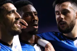 Ανατροπή, ΤΡΙΑΡΑ και ώρα για playoffs! (φώτος)