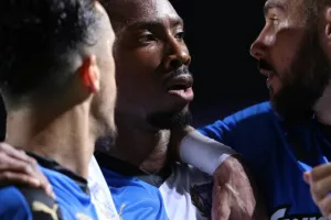 Ανατροπή, ΤΡΙΑΡΑ και ώρα για playoffs! (φώτος)