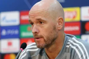 Erik ten Hag: "Καλός αντίπαλος το ΑΠΟΕΛ"/Ποιους παίκτες ξεχώρισε 