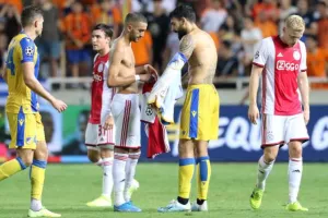 ΦΟΒΕΡΗ εμφάνιση, "Χ" και πάει Ολλανδία για το... θαύμα! (φώτος)
