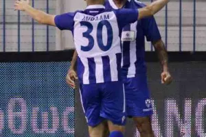 ΤΕΣΣΕΡΑ χρόνια μετά με... 0/27!