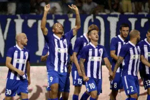 ΤΕΣΣΕΡΑ χρόνια μετά με... 0/27!