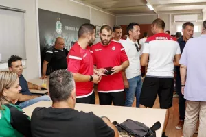 Οι ποδοσφαιριστές προμηθεύτηκαν Εισιτήρια Διαρκείας (φώτος)