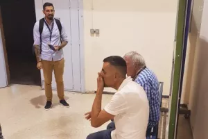 ΔΙΑΛΟΓΟΣ Πηλακούτα - Νικολάου για την επίμαχη στο 45'/ Η ΘΕΣΗ του ρεφ