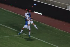 (ΦΩΤΟΣ) Το 2-1 με ωραία ενέργεια Αγκίρε και… αυτογκόλ