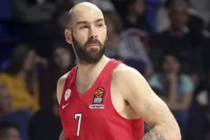 Στο ΣΕΦ για 2 ώρες ατομική προπόνηση ο Σπανούλης