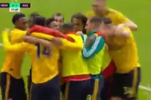 Χτύπησε στους πανηγυρισμούς!