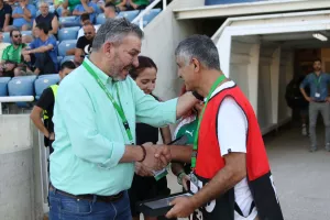 ΒΡΑΒΕΥΣΗ και συγκίνηση, περηφάνια, χειροκρότημα