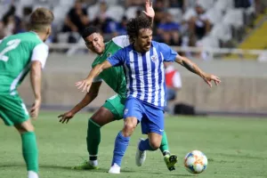 Στο... ΜΗΔΕΝ το φιλικό (φώτος)