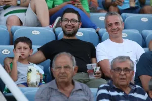 Στο... ΜΗΔΕΝ το φιλικό (φώτος)