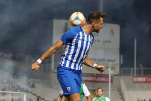 Στο... ΜΗΔΕΝ το φιλικό (φώτος)