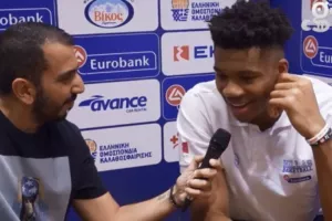 Αντετοκούνμπο: «Εγώ είμαι ο ηγέτης; Η αρχηγάρα ο Μπουρούσης είναι»!