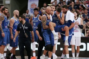 Παναθηναϊκός: «Περαστικά Γιάννη, είμαστε όλοι δίπλα σου»