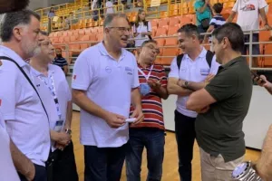 Το μήνυμα του Αυγενάκη για την Εθνική: «Σεμνοί, ταπεινοί, μια παρέα» 