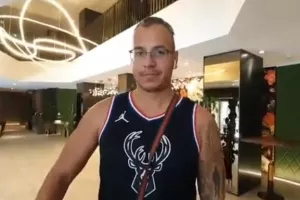 Έκανε... ΜΠΑΜ!