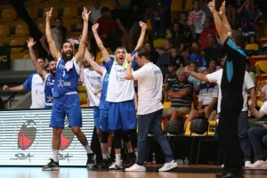 Μόνο περηφάνια παρά την ήττα! (7 λεπτά και 21''  χωρίς καλάθι!)