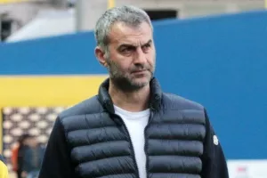 Υποψήφιος για τον πάγκο της Αλ Αχλί ο Δέλλας