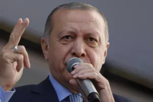 Ερντογάν: Ανακοίνωσε επίθεση στα ανατολικά του Ευφράτη