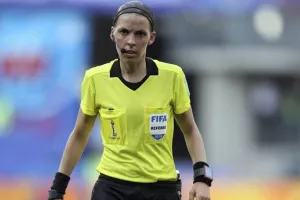 Γυναίκα διαιτητής στο Super Cup Ευρώπης Λίβερπουλ - Τσέλσι!