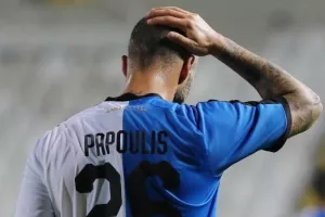Τελευταίο χωρίς Παπουλή