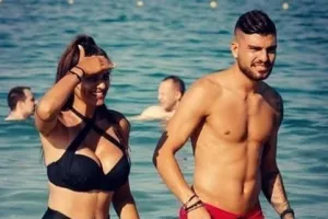 ΔΕΝ θα έρθει μόνος στην Κύπρο (ΦΩΤΟΣ)